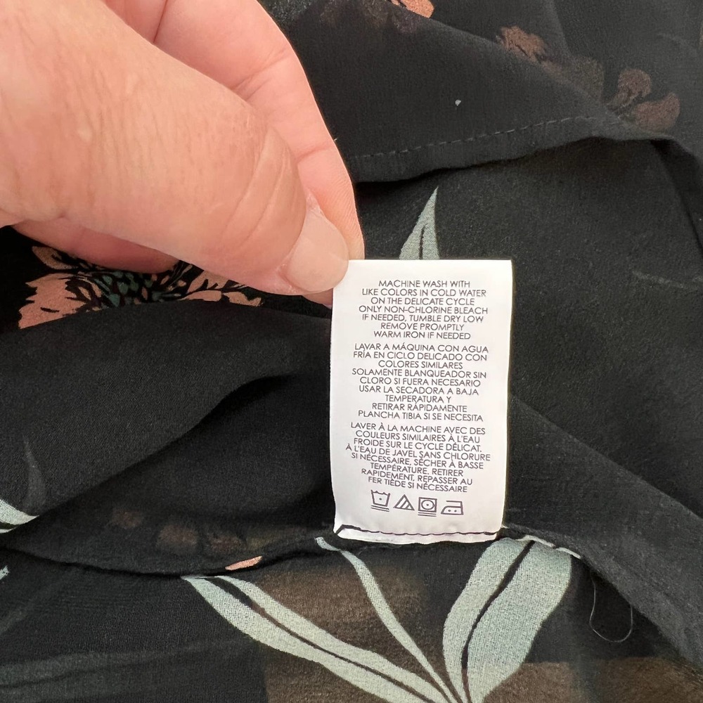 CAbi La Di Da Black Floral Chiffon Blouse Style #5206 - Picture 8 of 8
